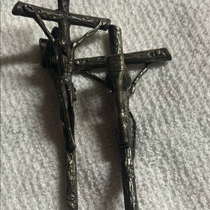 Antique-Style Silver Cross Clamp Set